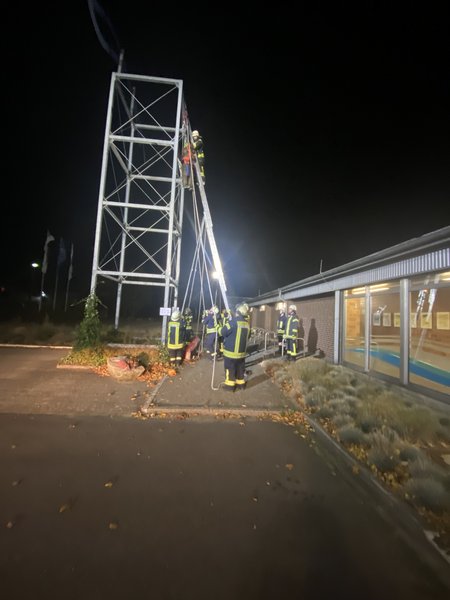 Turm mit Simulationspuppe